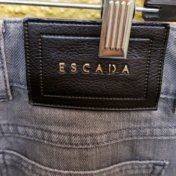 Escada jeans   - Picture 4 of 4